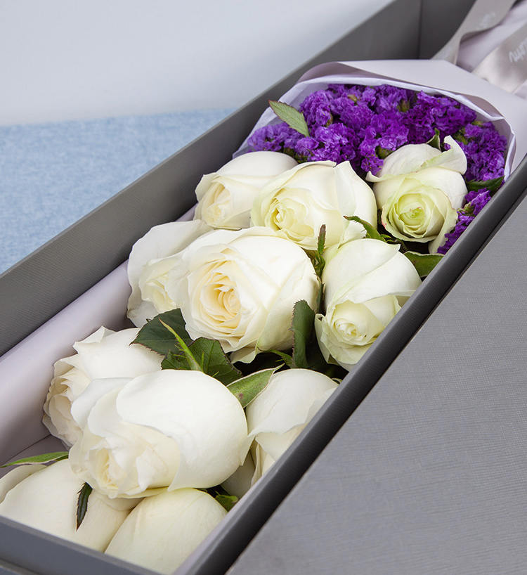 Eleven Roses Bouquet