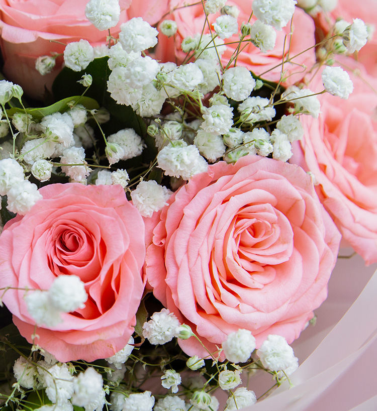 One Diana Pink Roses Bouquet — alternate view