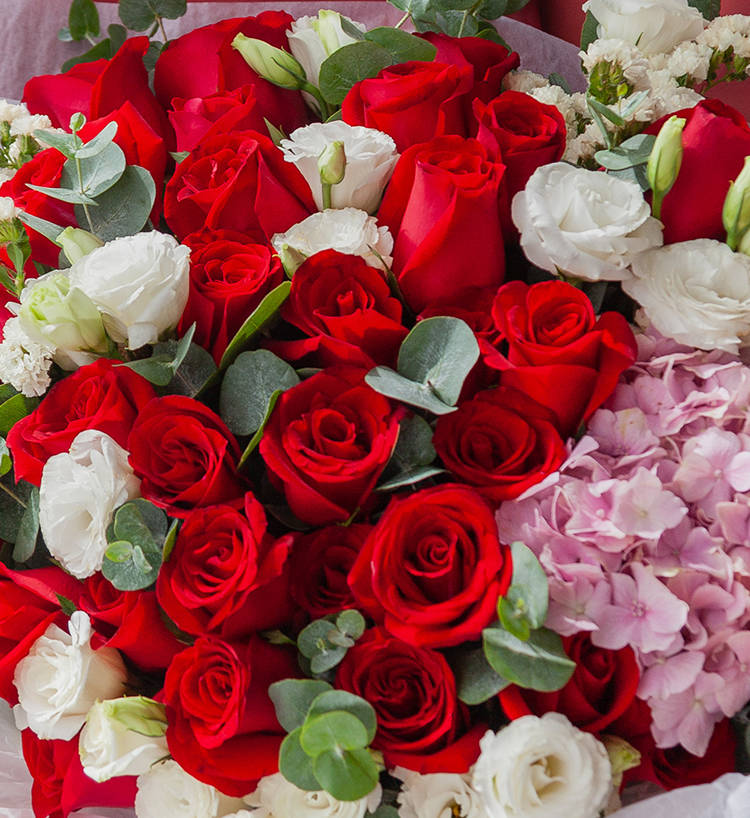 Thirty-three Roses & White Lisianthus Bouquet — alternate view